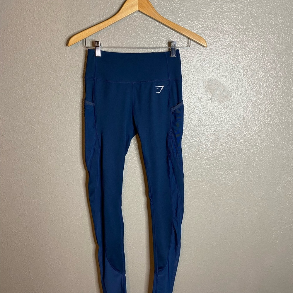 Gymshark Moisture-Wicking Leggings in Navy